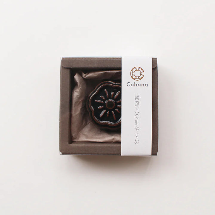 Cohana Awaji Kawara Magnetic Needle Rest