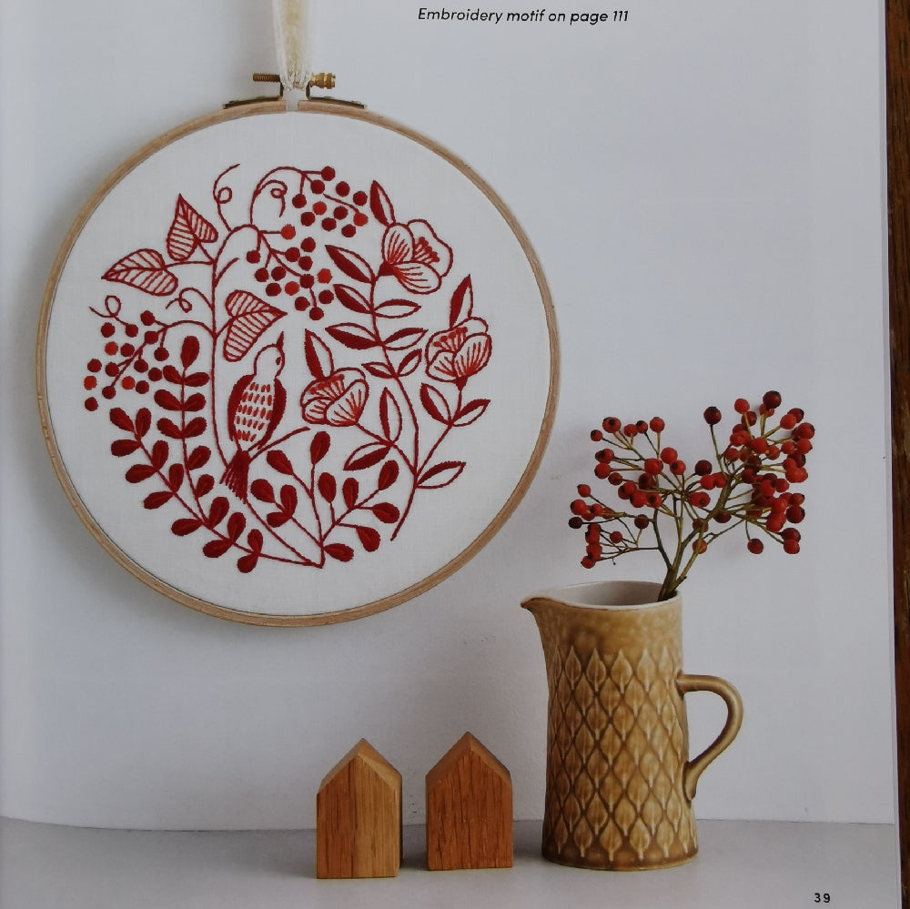 Artful Botanical Embroidery by Alice Makabe