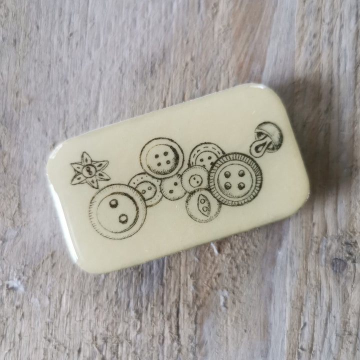 Leigh Shepherd Tins