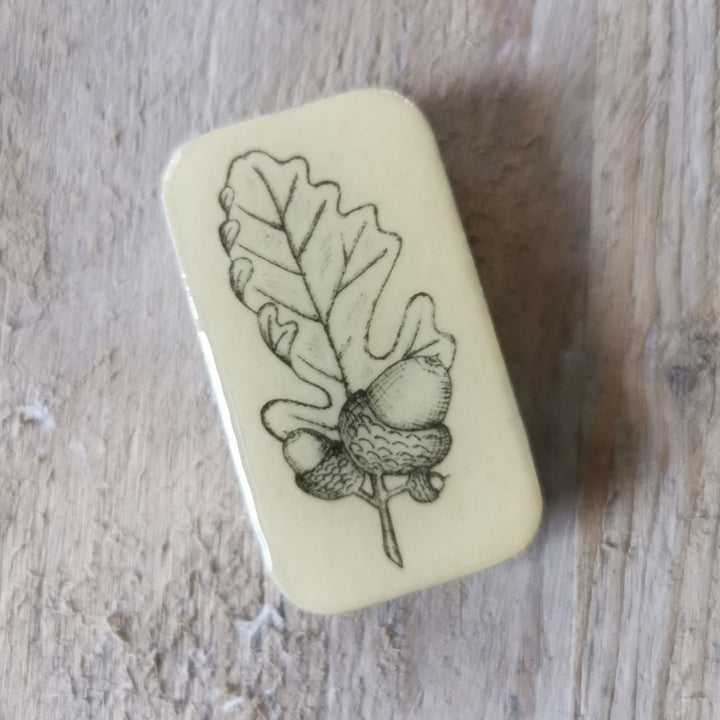 Leigh Shepherd Tins