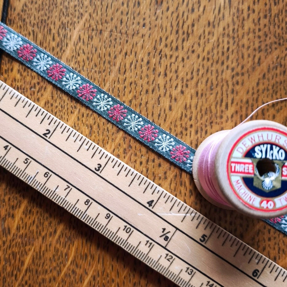 Kafka Jolly Flower Ribbon 10mm wide - per metre