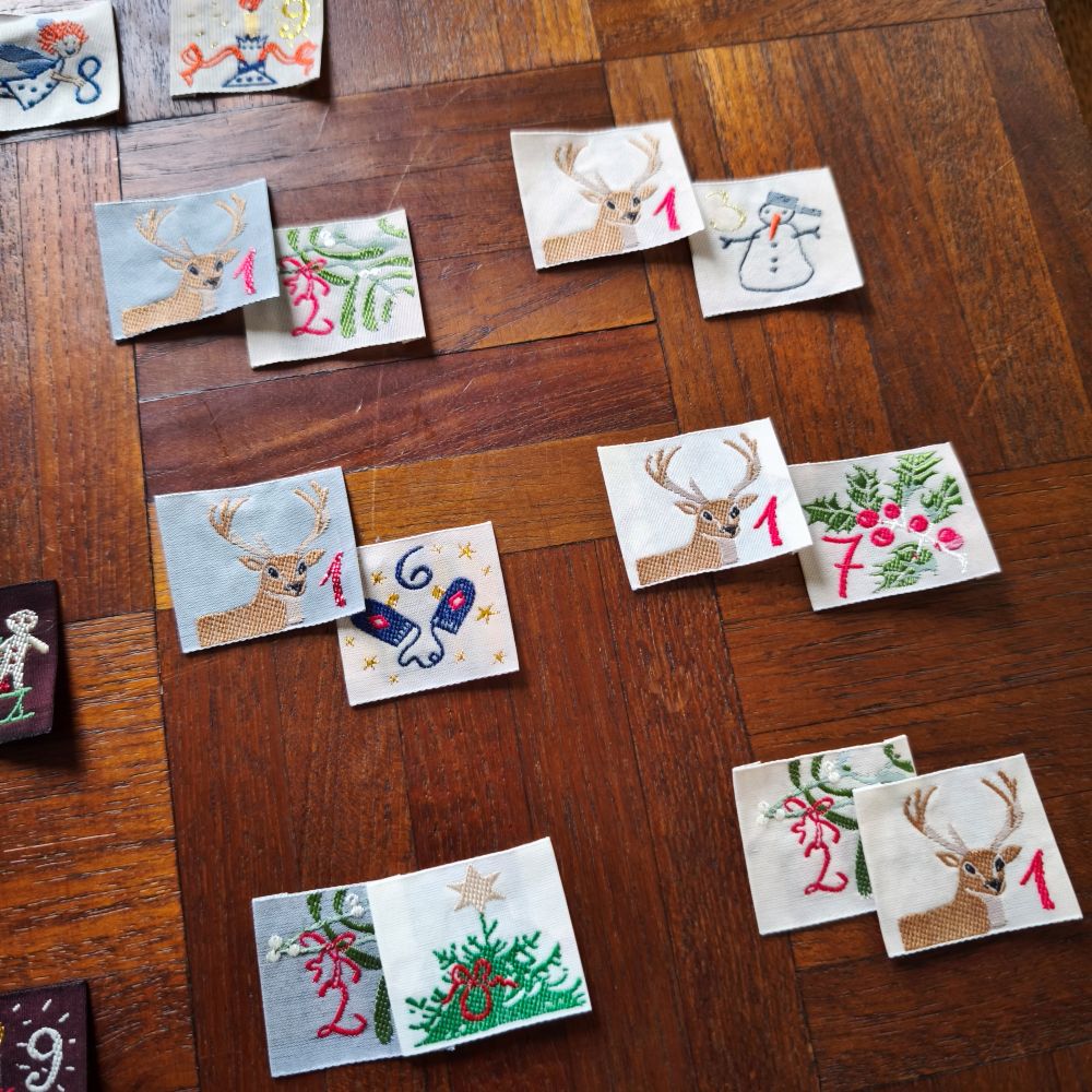 Kafka Ribbon - set of festive numbers