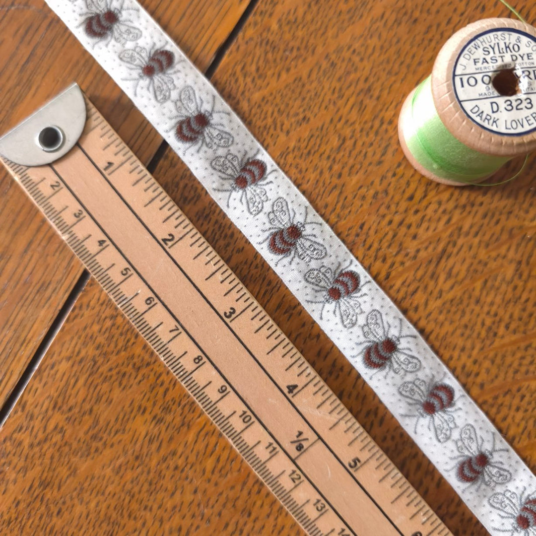 Kafka Bee Ribbon 20mm wide - per metre