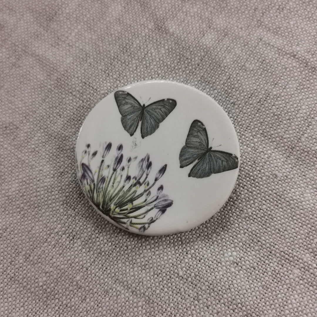 Ceramic Magnetic Needle Minder - botanical