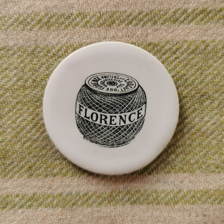 Ceramic Magnetic Needle Minder - Vintage Haberdashery