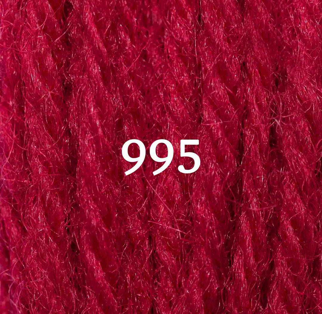 Appletons Wool - crewel  Cherry Red