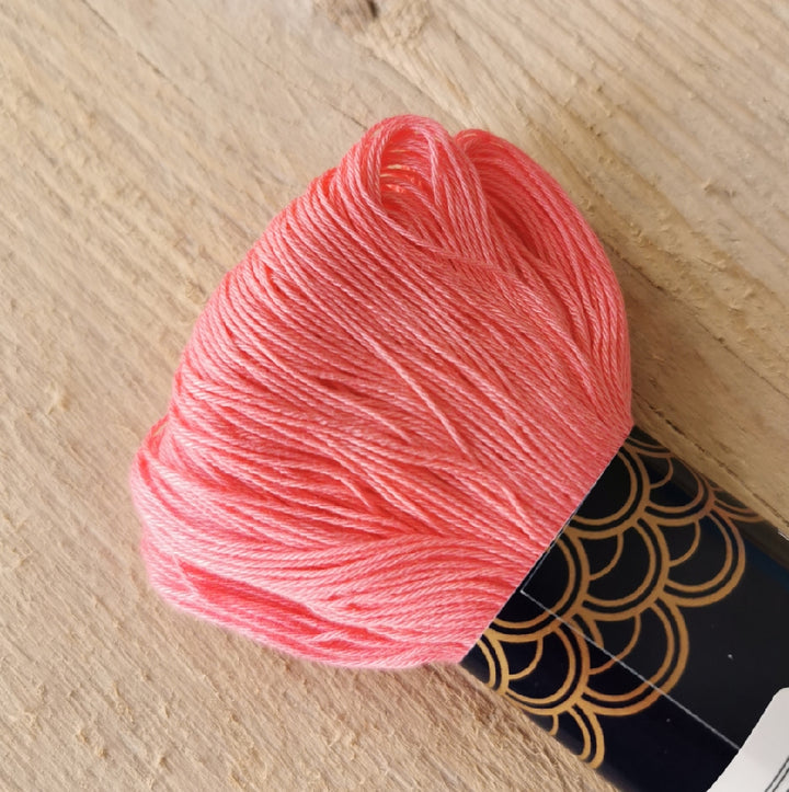 Daruma Yokota Sashiko Thread Fine - 170m skein