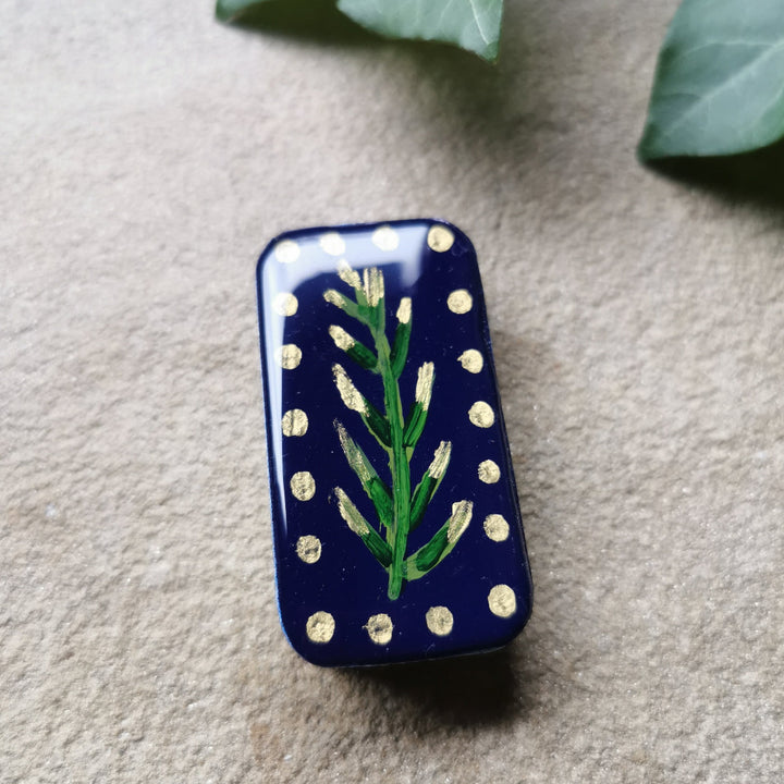 Leigh Shepherd Tiny Tin