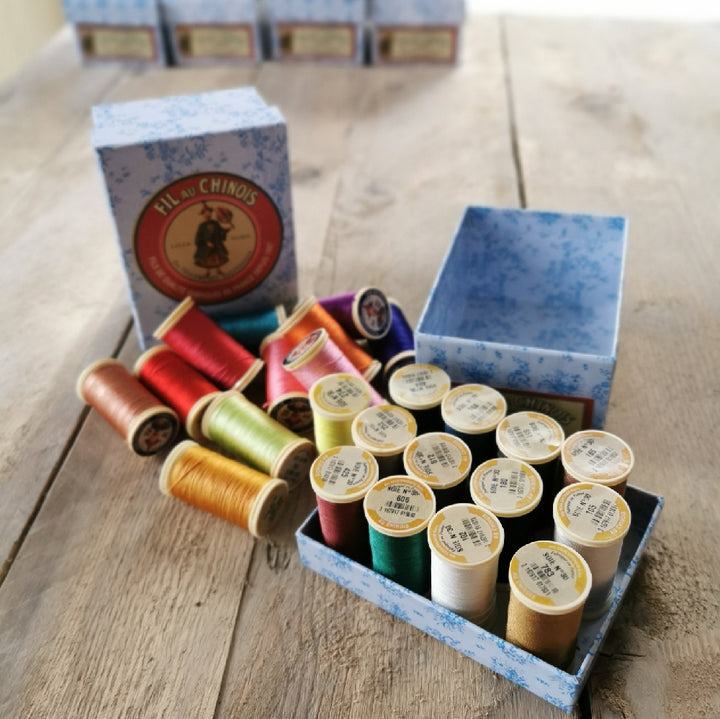 Sajou Perlé Silk Thread  - assortment in a box