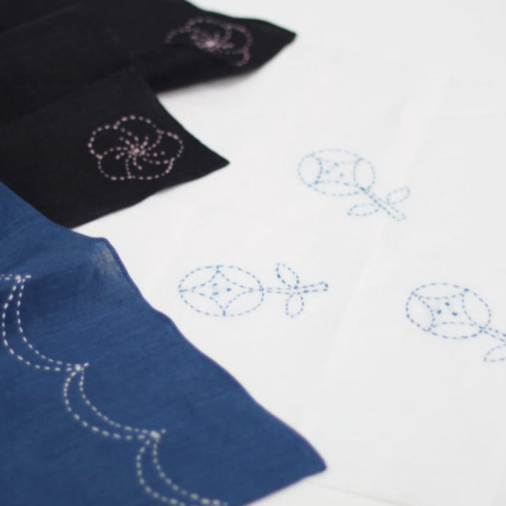Daruma Yokota Sashiko Linen Handkerchief Kit