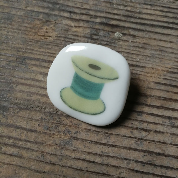 Illustrated Brooches by Alison Milner