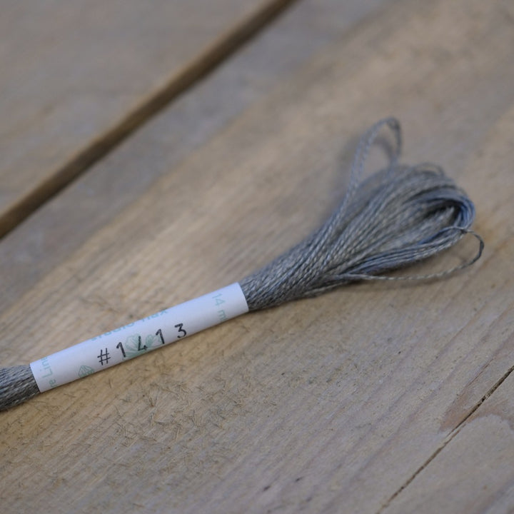 Studio Flax Linen Thread 14m skein - neutrals