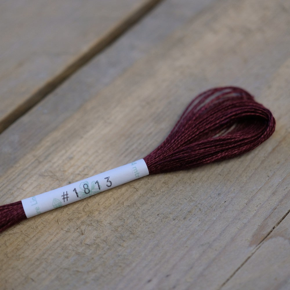 Studio Flax Linen Thread 14m skein - reds