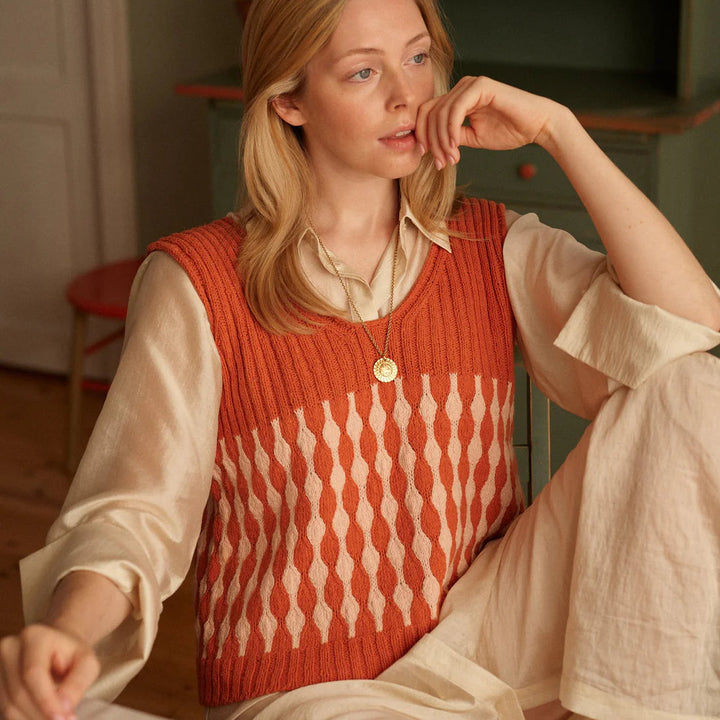 Laine Issue 29 - Damson