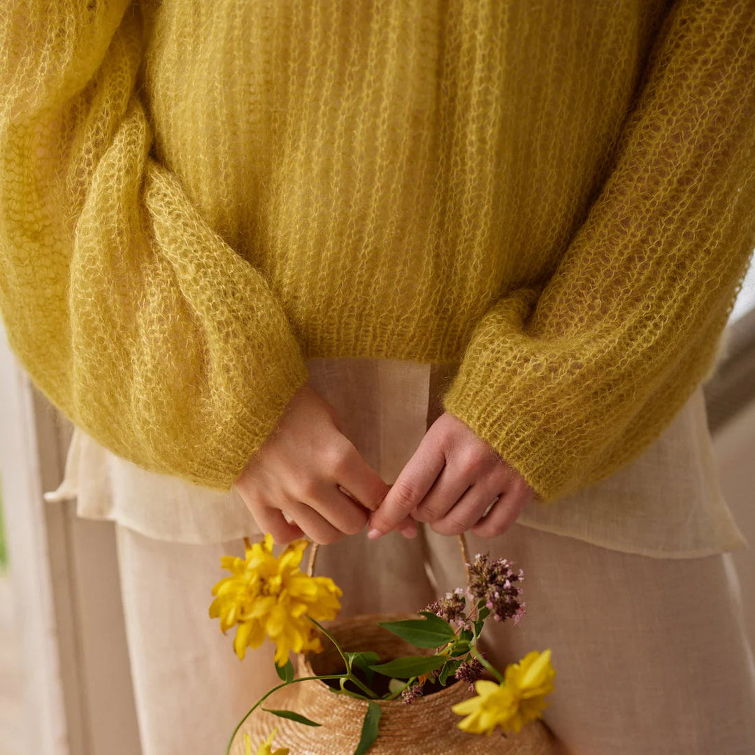 Laine Issue 29 - Damson