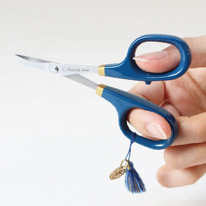 Cohana Lacquer Scissors - Japan Blue, navy indigo with charm