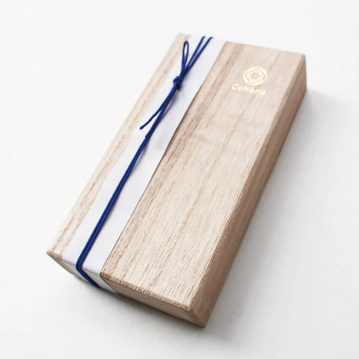 Cohana Lacquer Scissors - Japan Blue, navy indigo with charm