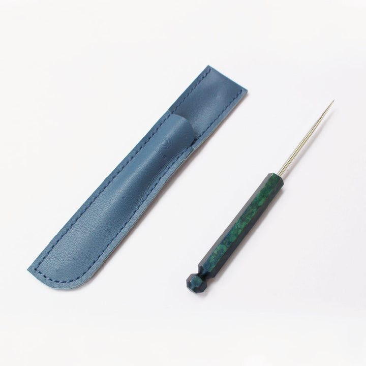Cohana Lacquered Brass Awl - Japan Blue Edition