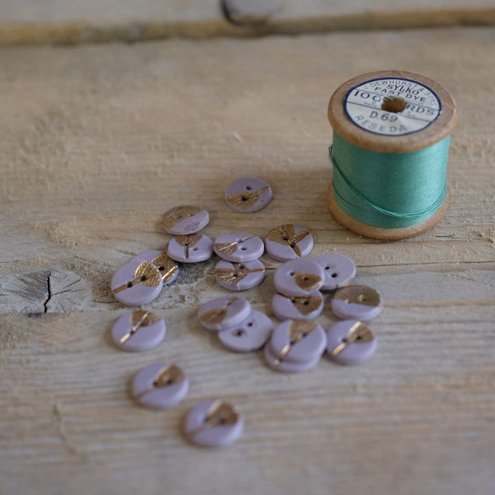 Camelir Ceramic Buttons - Herbier Gold 12mm SINGLE BUTTON