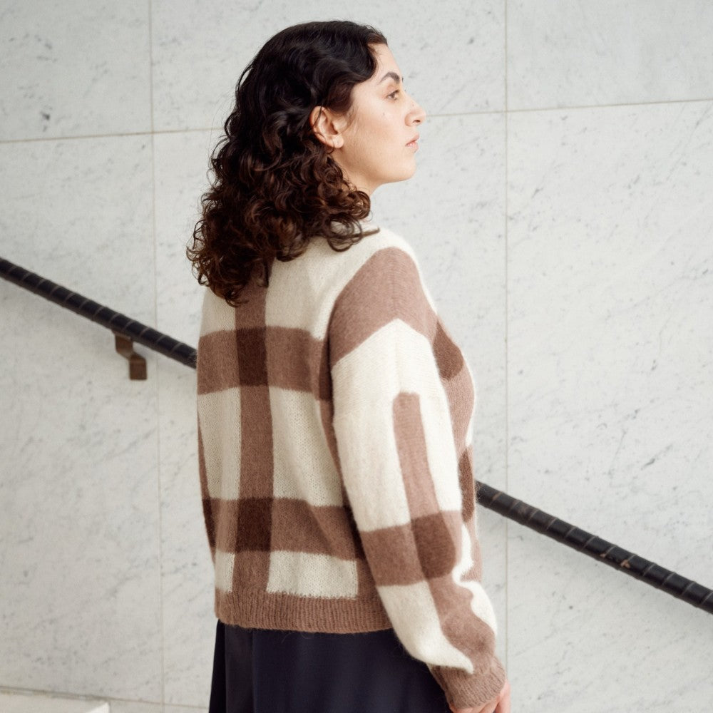 Laine Issue 27 - Dawn - pre-order for 28 November