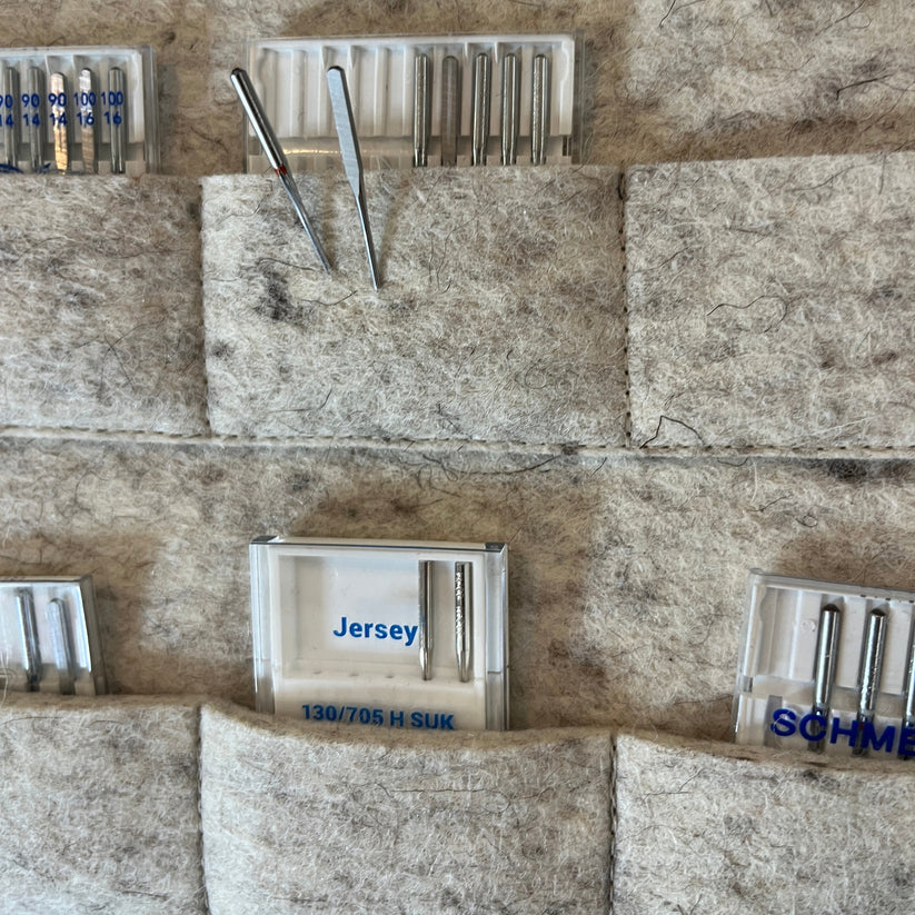 Thread Pegs Sewing Machine Needle Storage