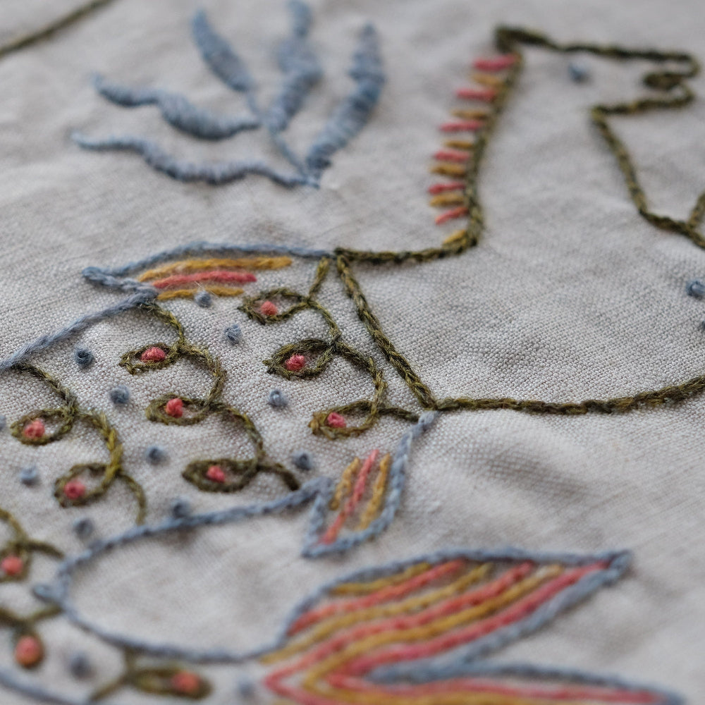 Hippocampus Embroidery Kit
