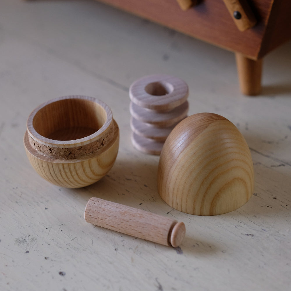 Wooden Egg Sewing Etui