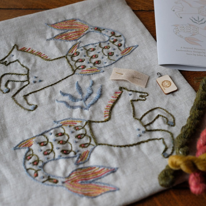 Hippocampus Embroidery Kit