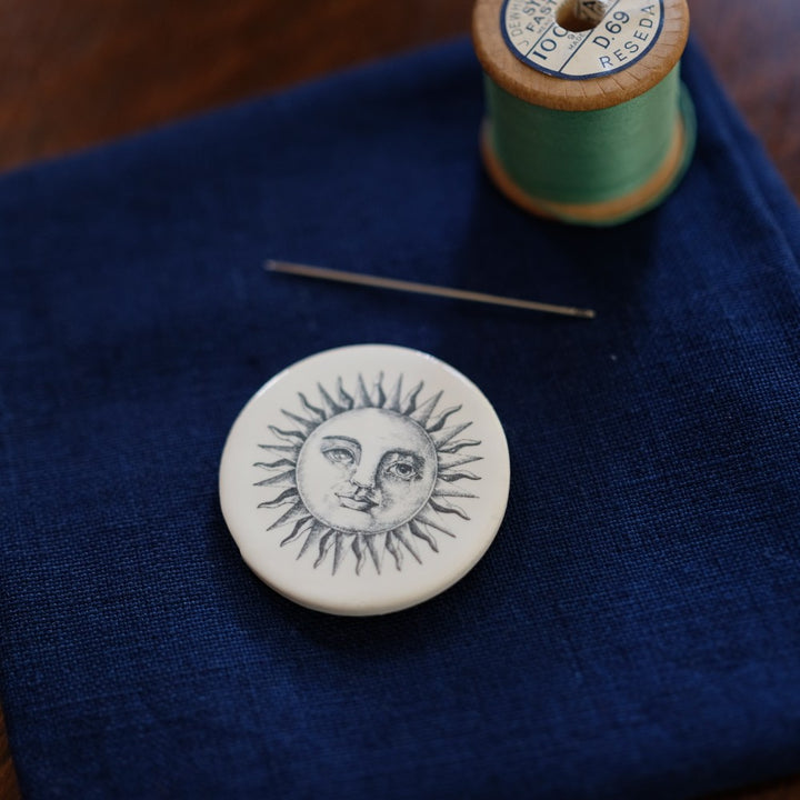 Ceramic Magnetic Needle Minder - Sun