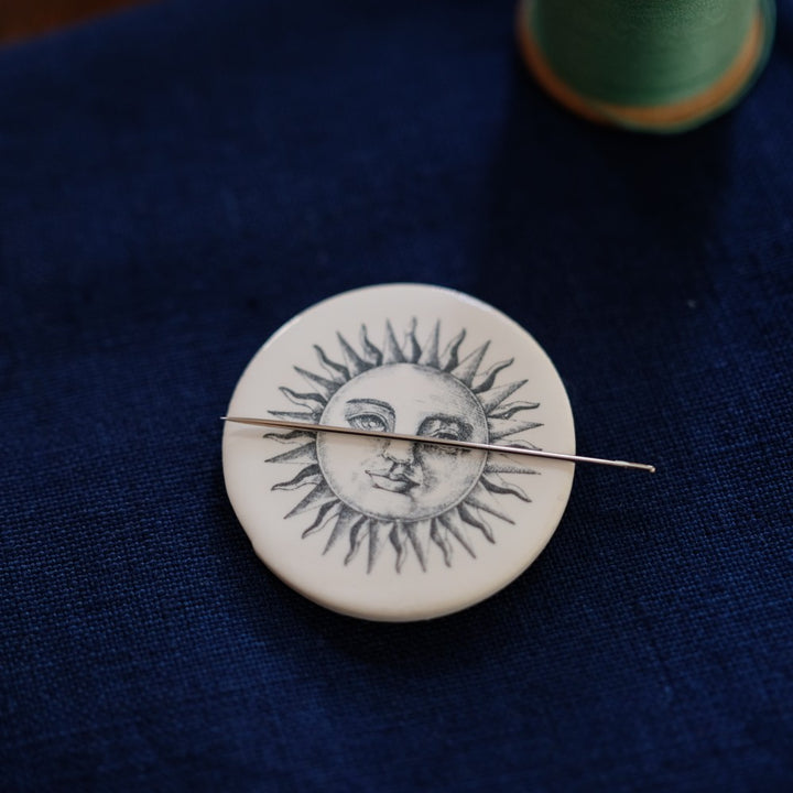Ceramic Magnetic Needle Minder - Sun