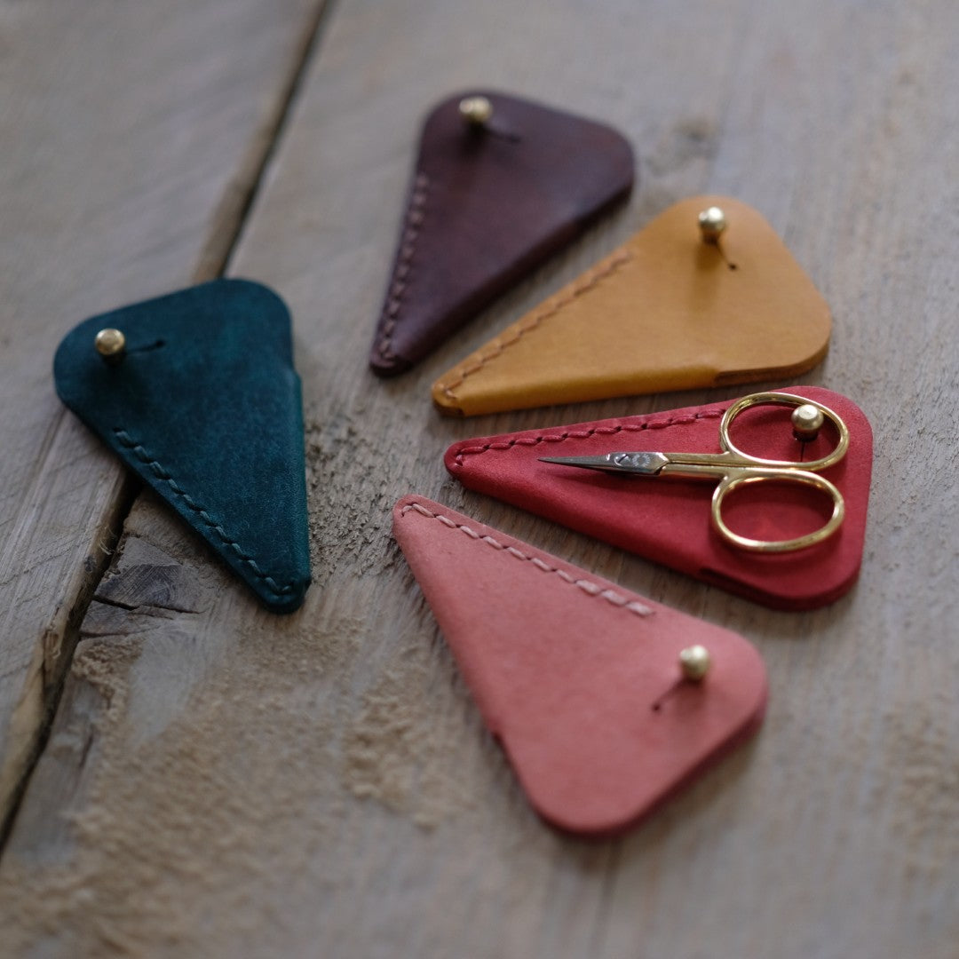 Leather Scissor Case for 2.5 inch Scissors