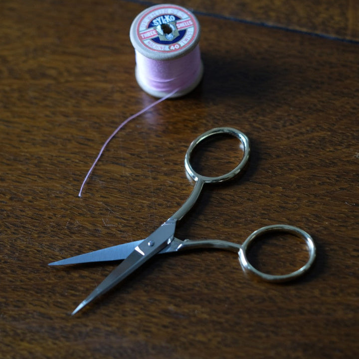 Large bow scissors