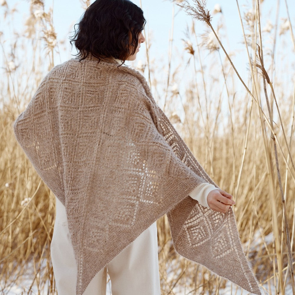 Laine Issue 27 - Dawn - pre-order for 28 November