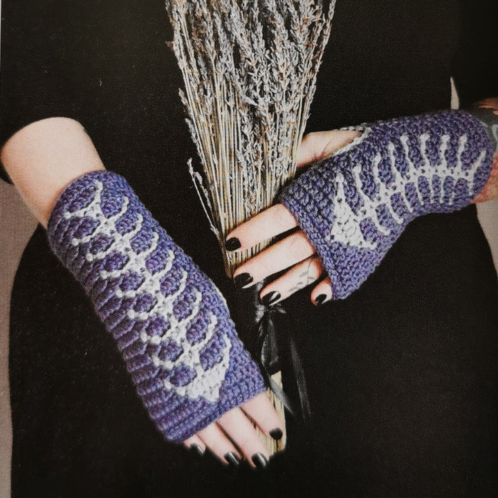 Dark & Dramatic Mosiac Crochet by Alexis Sixel