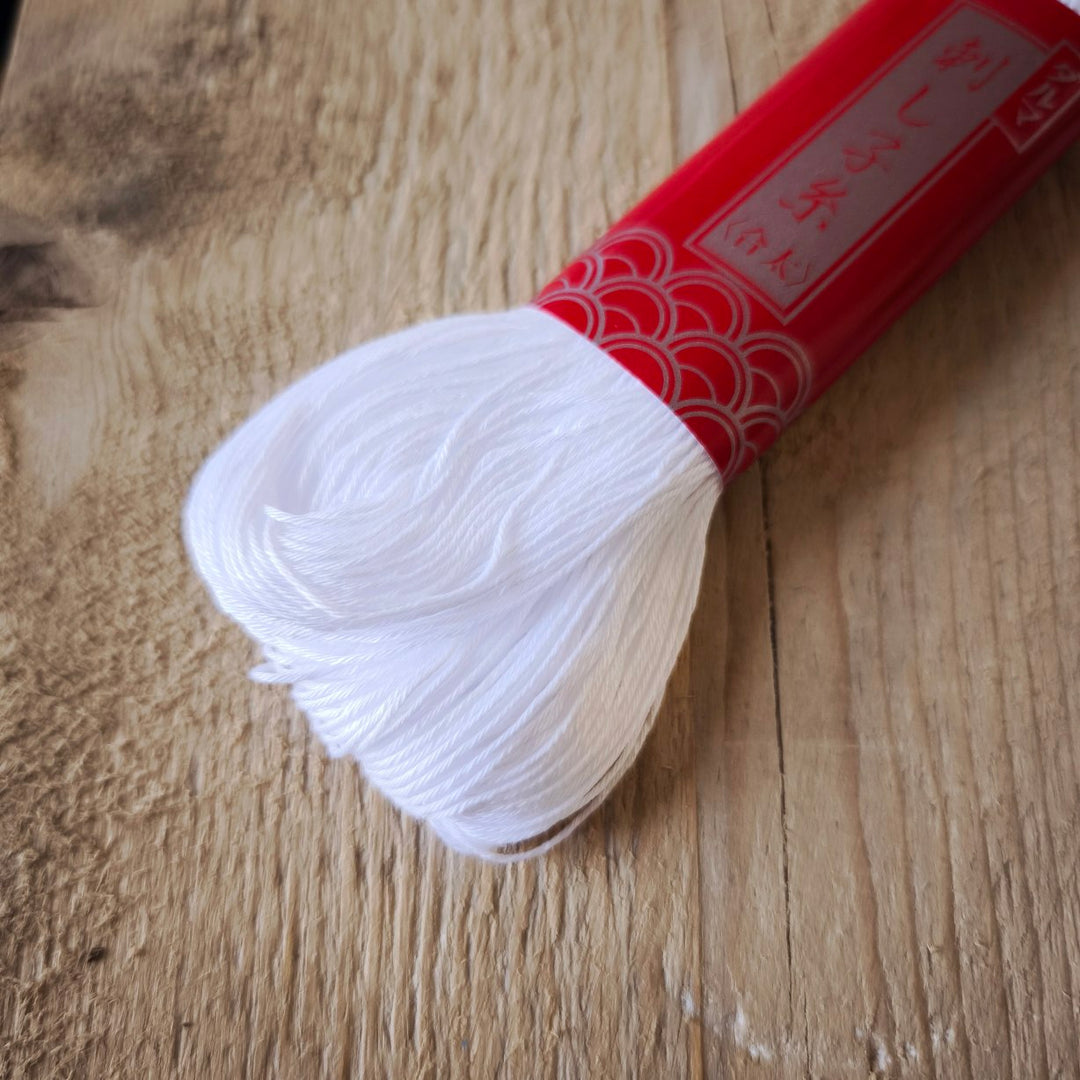 Daruma Yokota Sashiko Thread Thick - 100m skein