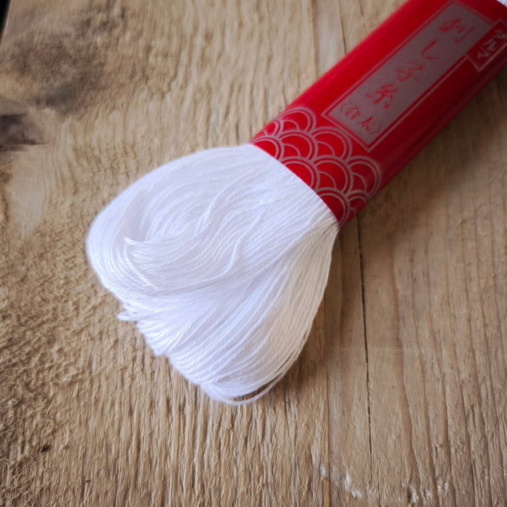 Daruma Yokota Sashiko Thread Thick - 100m skein
