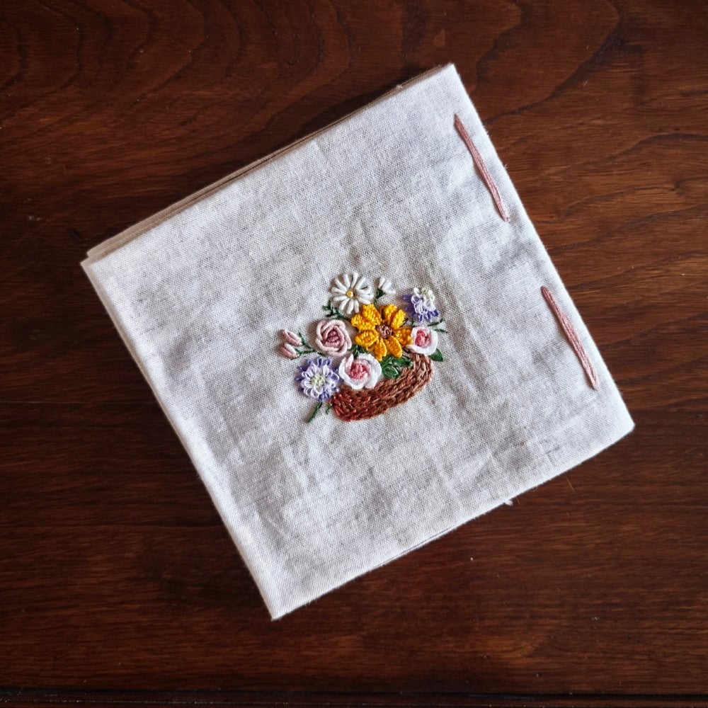 Tulip Embroidery Sampler Book - 3D Stitches