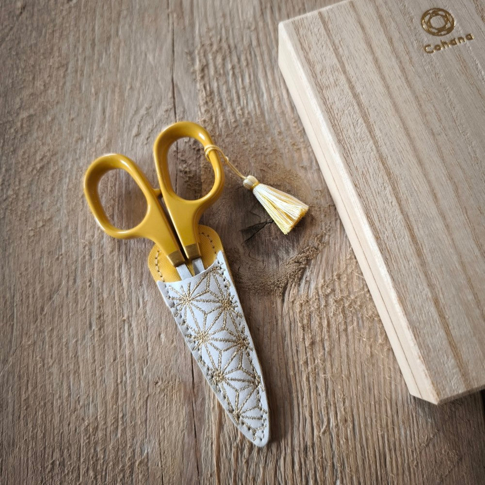 Cohana 9th Anniversary Lacquer Scissors Asanoha Edition