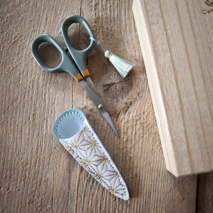 Cohana 9th Anniversary Lacquer Scissors Asanoha Edition