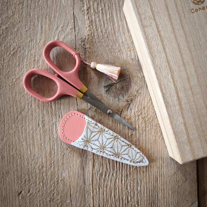 Cohana 9th Anniversary Lacquer Scissors Asanoha Edition