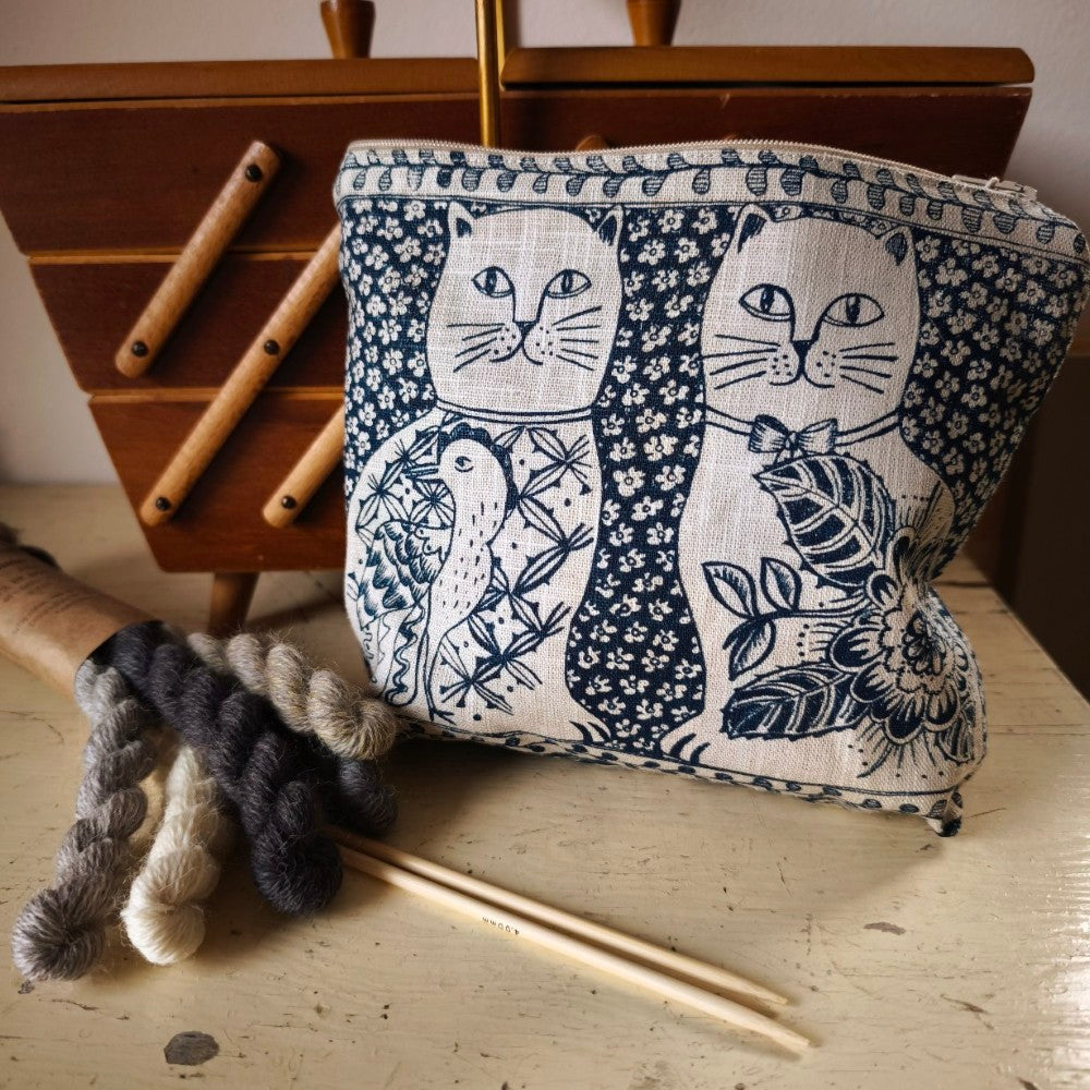 Jill Pargeter Linen Zip Pouch