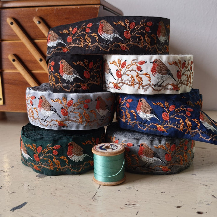 Kafka Winter Robin Ribbon 40mm wide - per 50cm length