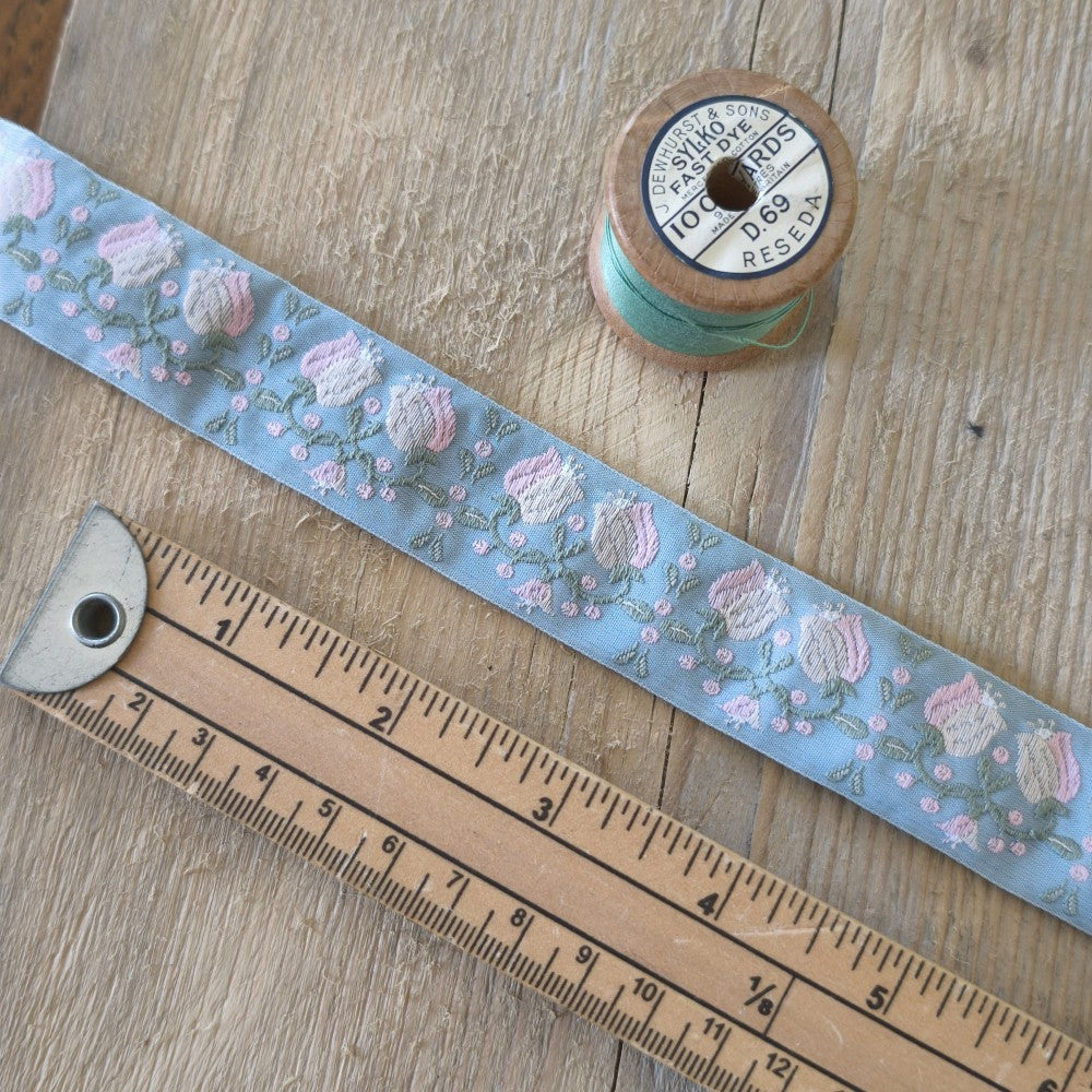 Kafka Campanula Ribbon 30mm wide - per 50cm length