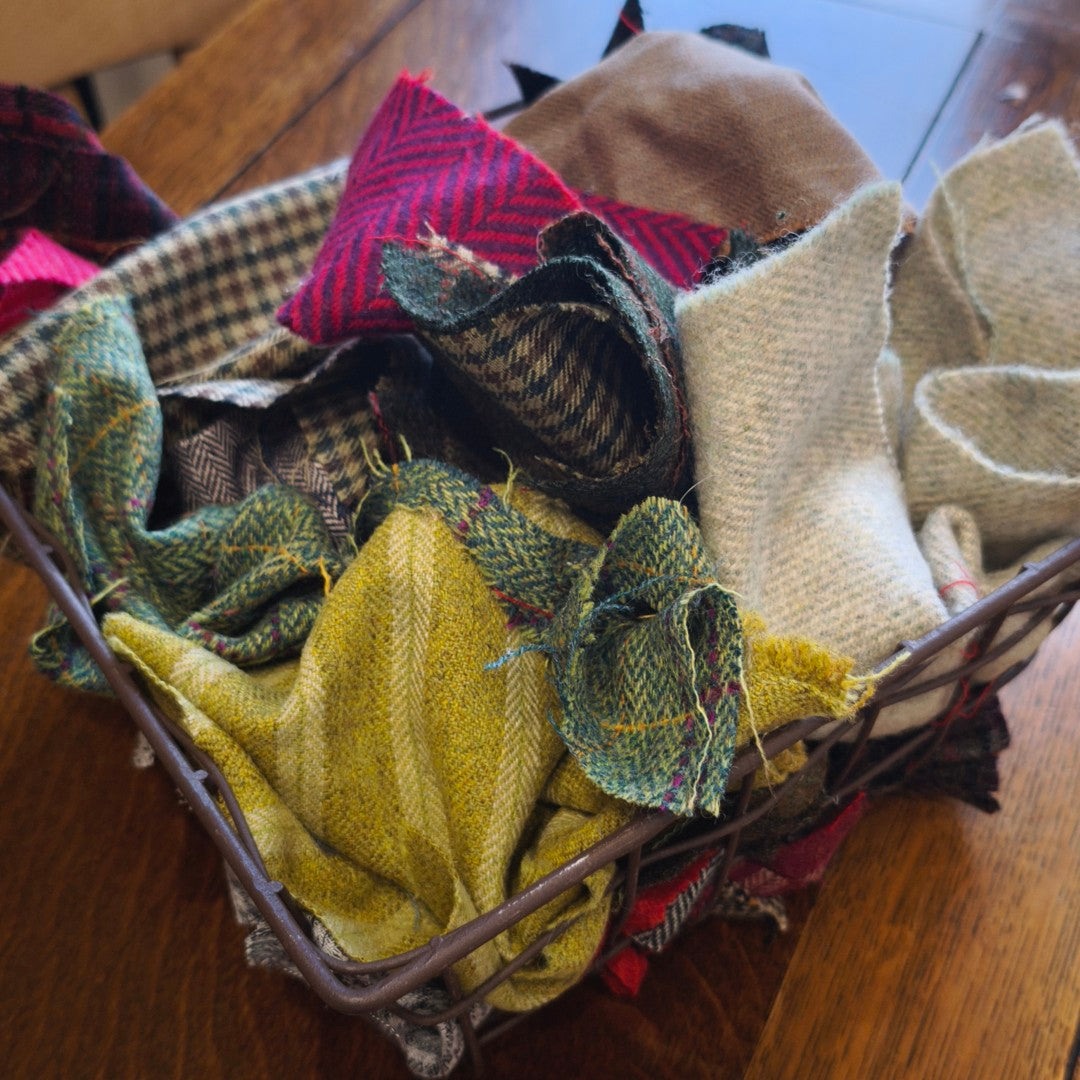 Wool Tweed Scrap Bag 500g