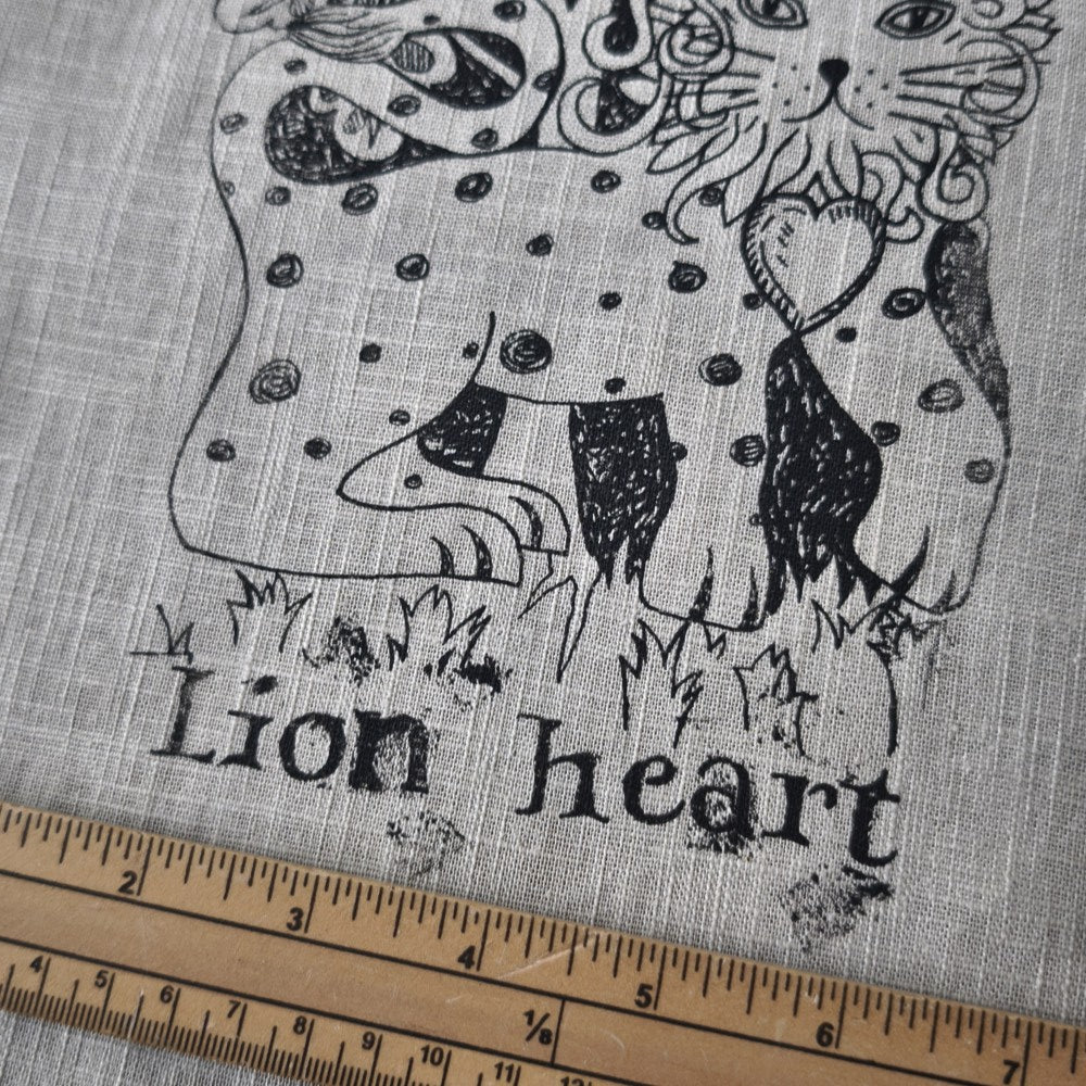 Jill Pargeter Linen Embroidery Cloth - Lion Heart