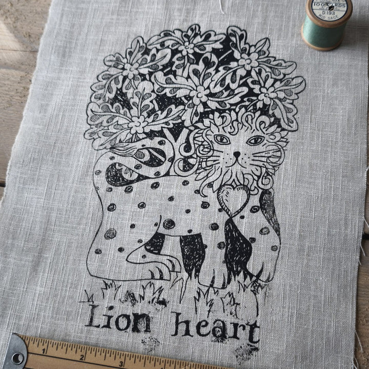 Jill Pargeter Linen Embroidery Cloth - Lion Heart