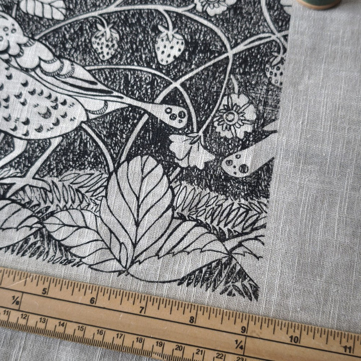Jill Pargeter Linen Embroidery Cloth - Strawberry Thief