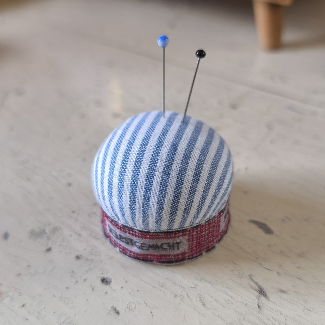 Mini Pincushion by Wychbury Designs