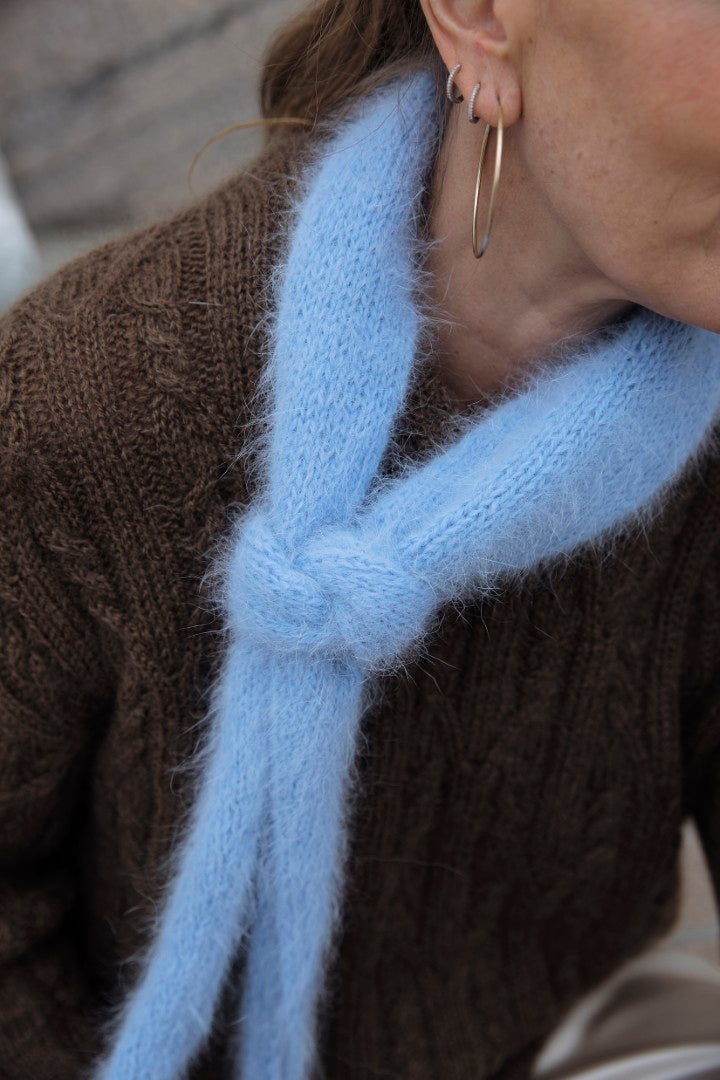 Nordic Chic: Knitting a Modern Wardrobe by Leeni Hoimela - pre-order for 15 Oct