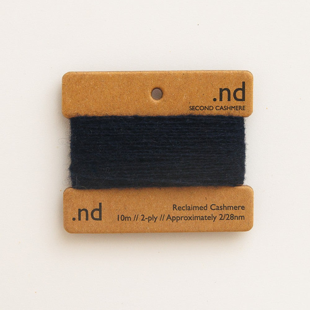 Second Cashmere Mending Yarn - 10m Card
